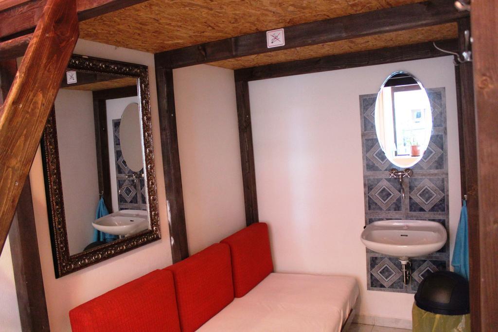 Hostel Marabou Prague Praga Exterior foto