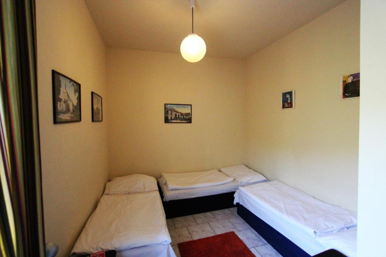Hostel Marabou Prague Praga Exterior foto