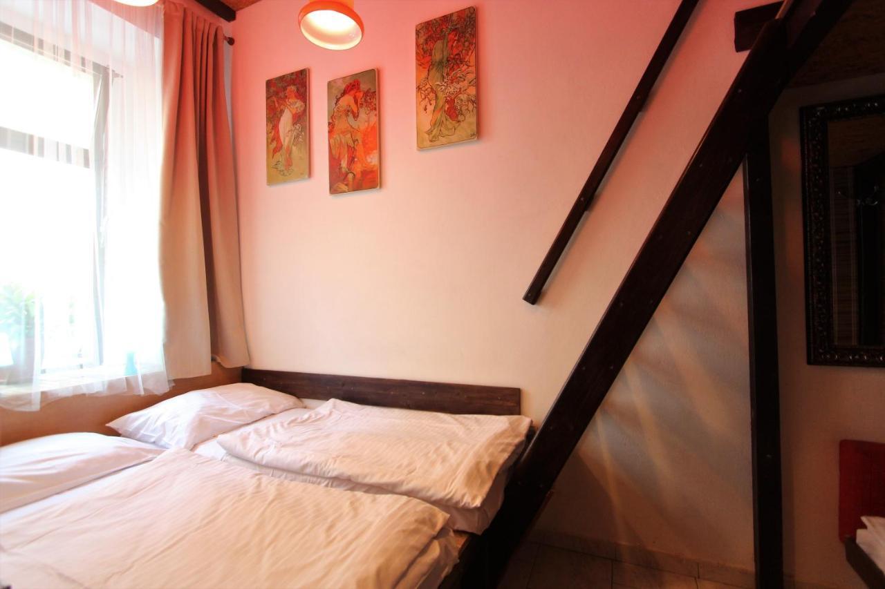 Hostel Marabou Prague Praga Exterior foto