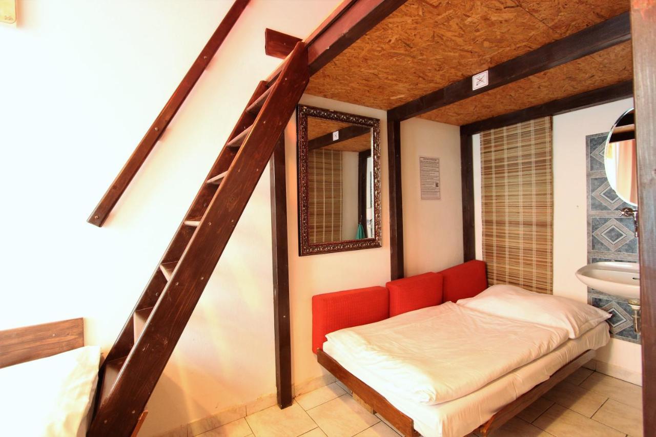 Hostel Marabou Prague Praga Exterior foto